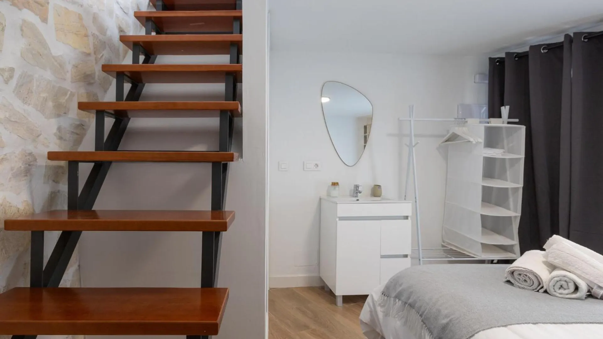 Holiday home La Torre Del Carmen - Apartment In Malaga