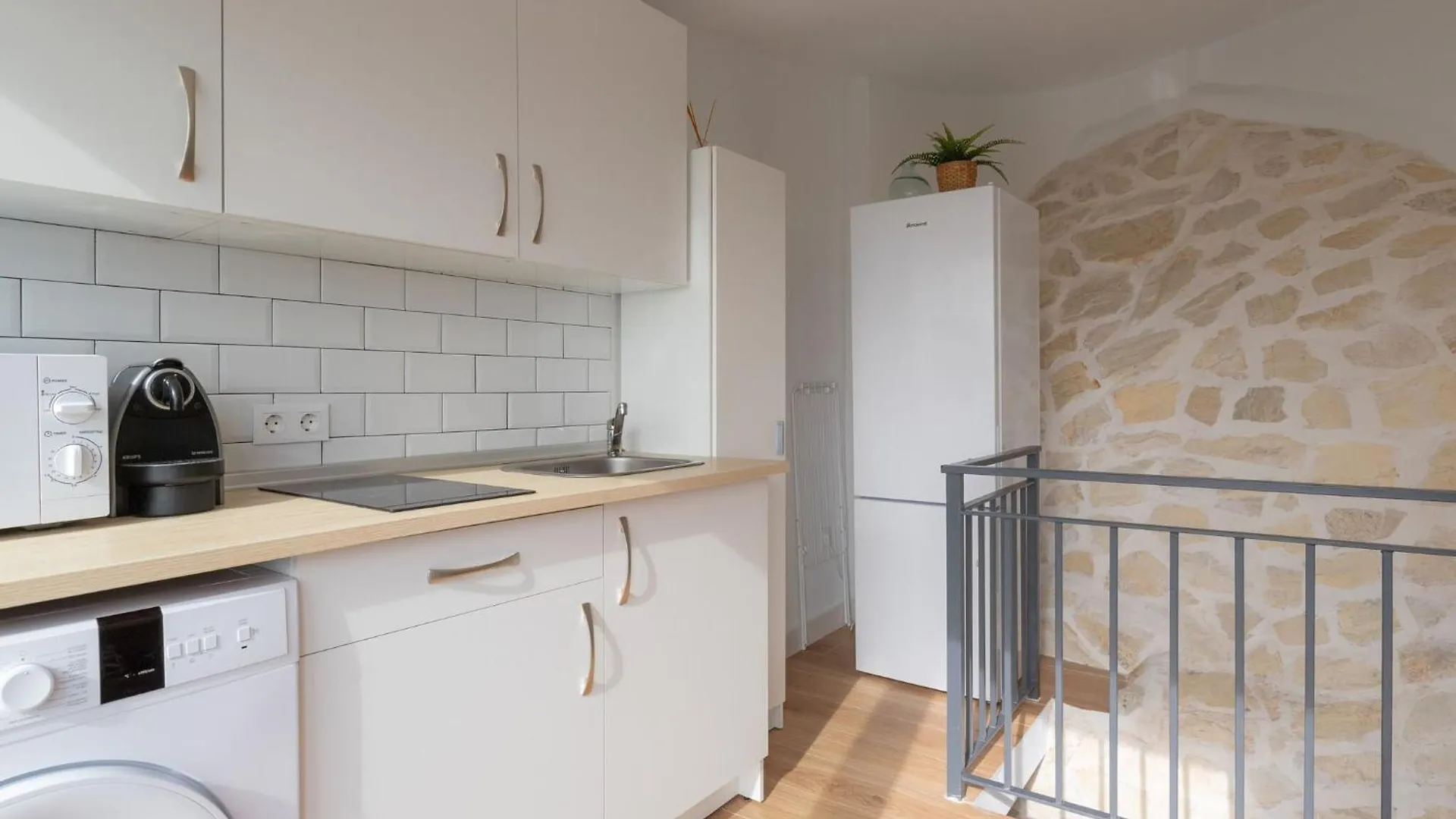 La Torre Del Carmen - Apartment In Malaga 0*,