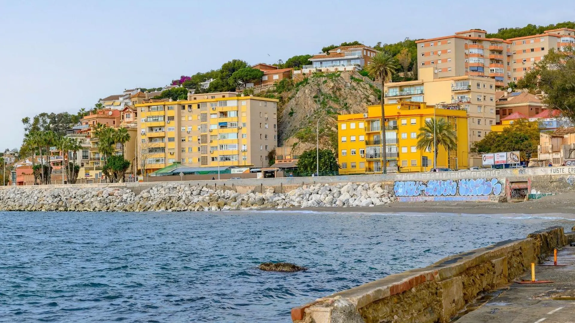 La Torre Del Carmen - Apartment In Malaga Spain